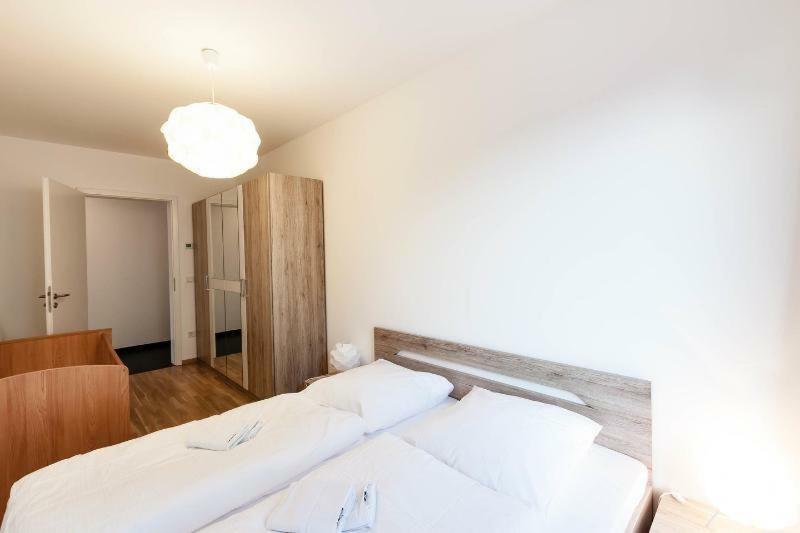 ברלין Ferienwohnung Niederschoenhausen מראה חיצוני תמונה